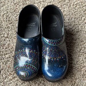 Dansko | Women’s Twin Pro Clog Tranquility Rainbow 🌈
